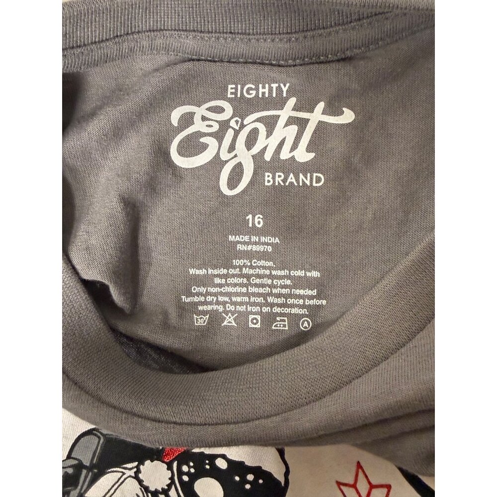 Eighty Eight Brand 14 16 NASA Christmas Astronaut Santa T-Shirt Tee Holiday NWT - Picture 5 of 14